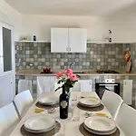 Casa Cuti Cuti Дом отдыха Мариттима